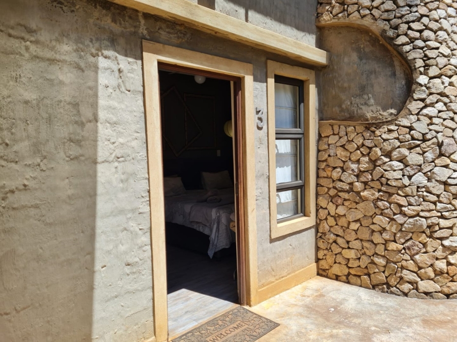 Commercial Property for Sale in Remhoogte AH North West